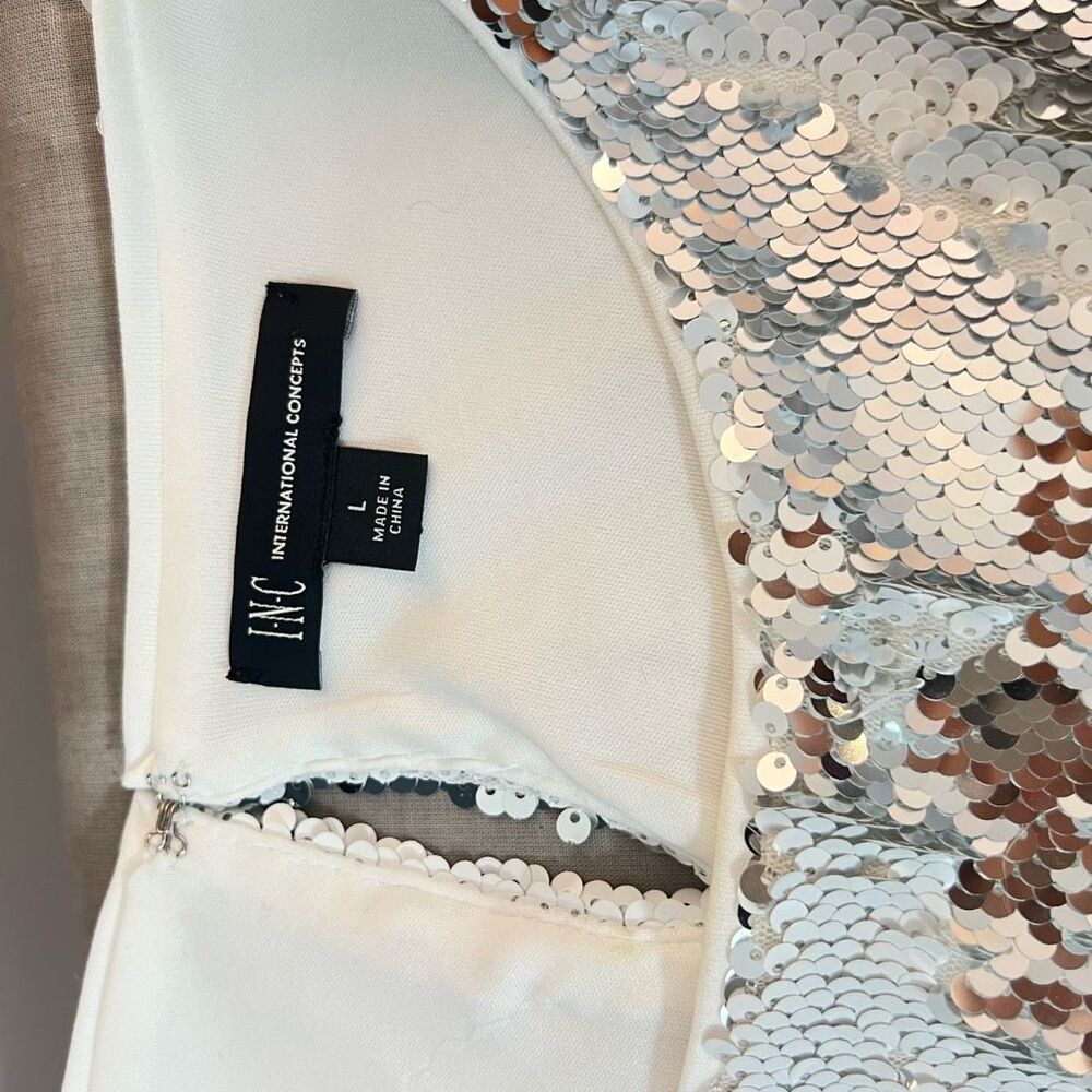 🔥🔥5 for $25🔥🔥 INC International Concepts White Silver Sleeveless Sequin Blouse - Picture 7 of 10